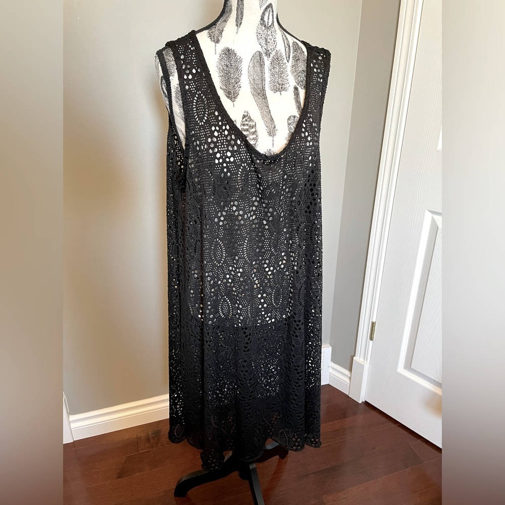 Profile Swimwear Cover Up